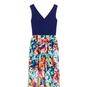 Le Lis maxi dress from stitch fix. Cut-out on back, new but without tags.